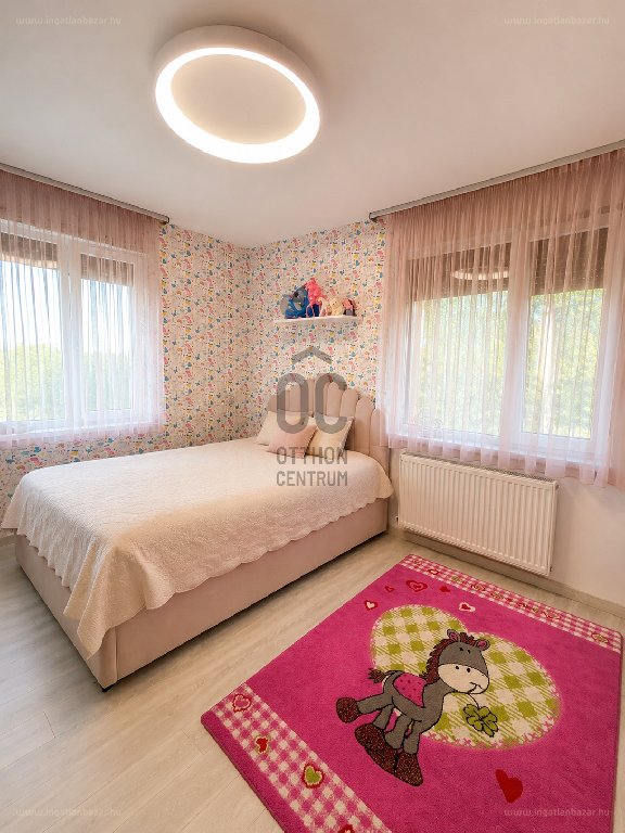Pallag, Debrecen, ingatlan, kiadó, ház, 191 m2