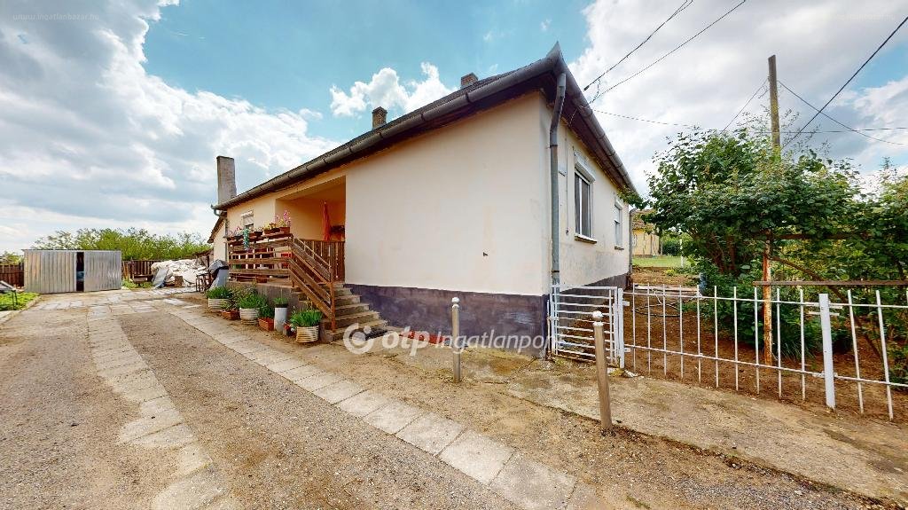 3 bed · 110m² · Családi ház · 24.900.000 ft