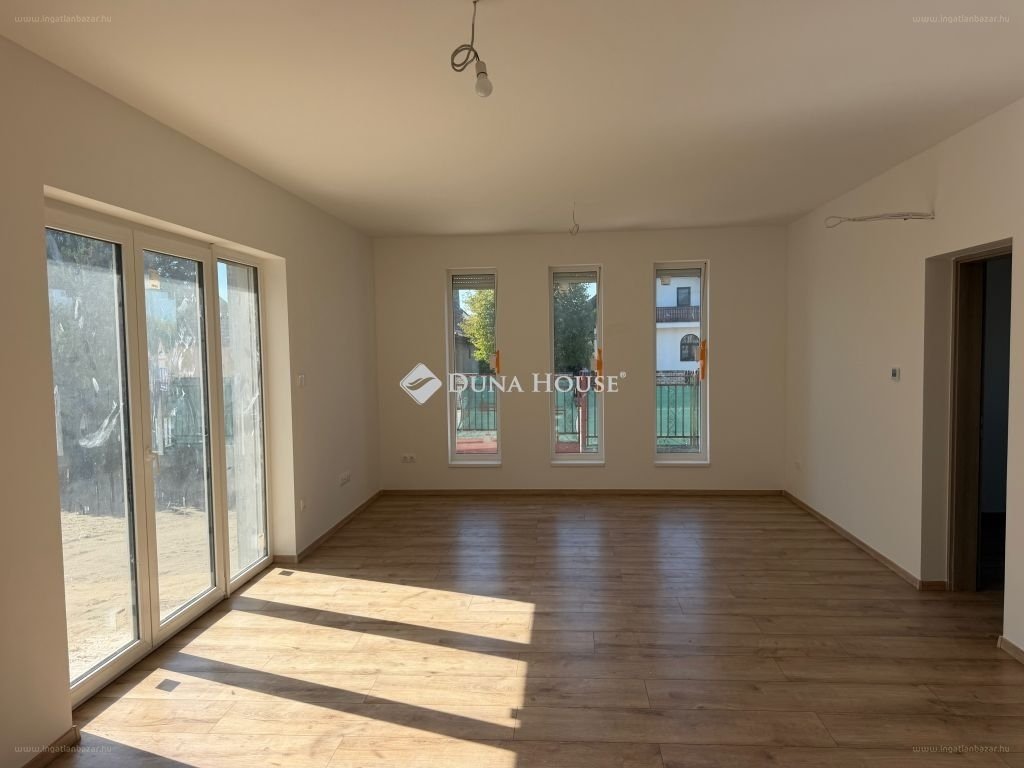 Ház · 3 hálószoba · 106 m² · 124.900.000 Ft