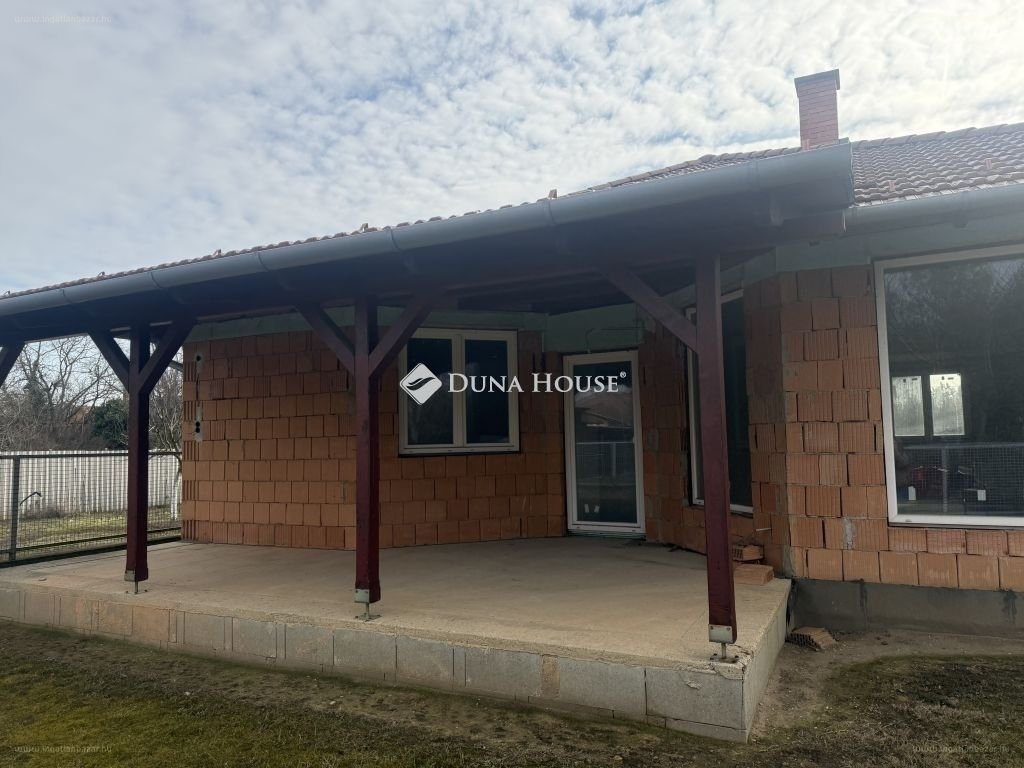 Ház · 3 hálószoba · 170 m² · 96.000.000 Ft