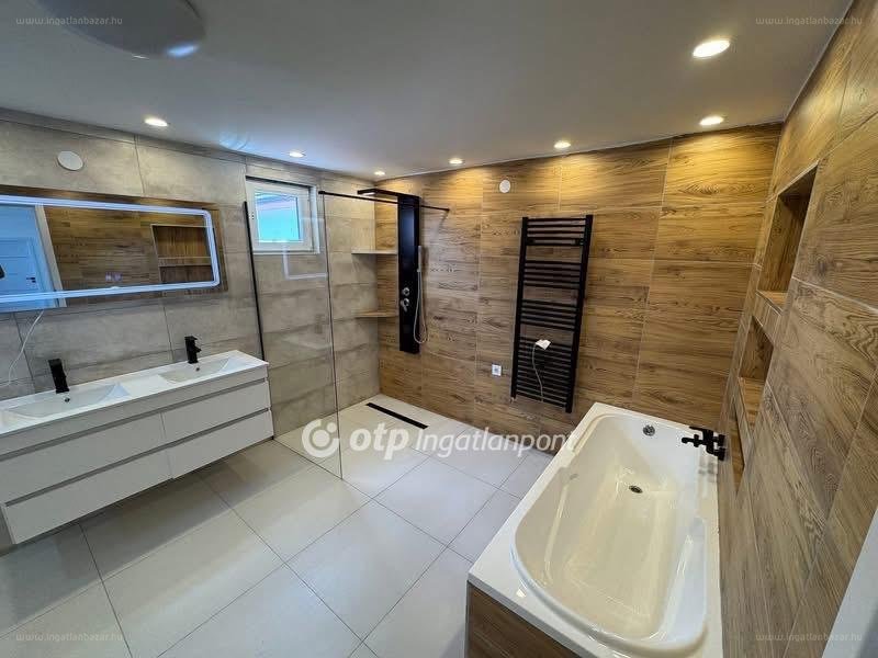2 bed · 72m² · Családi ház · 64.900.000 ft