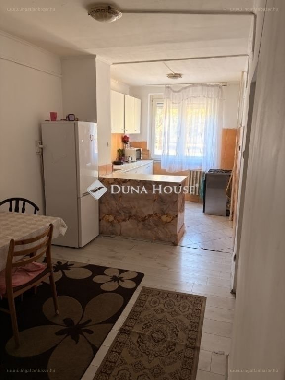 Lakás · 4 hálószoba · 73 m² · 72.500.000 Ft