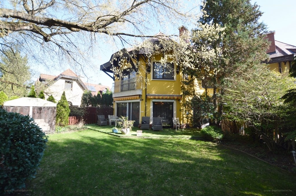 5 bed · 190m² · Családi ház · 230.000.000 ft