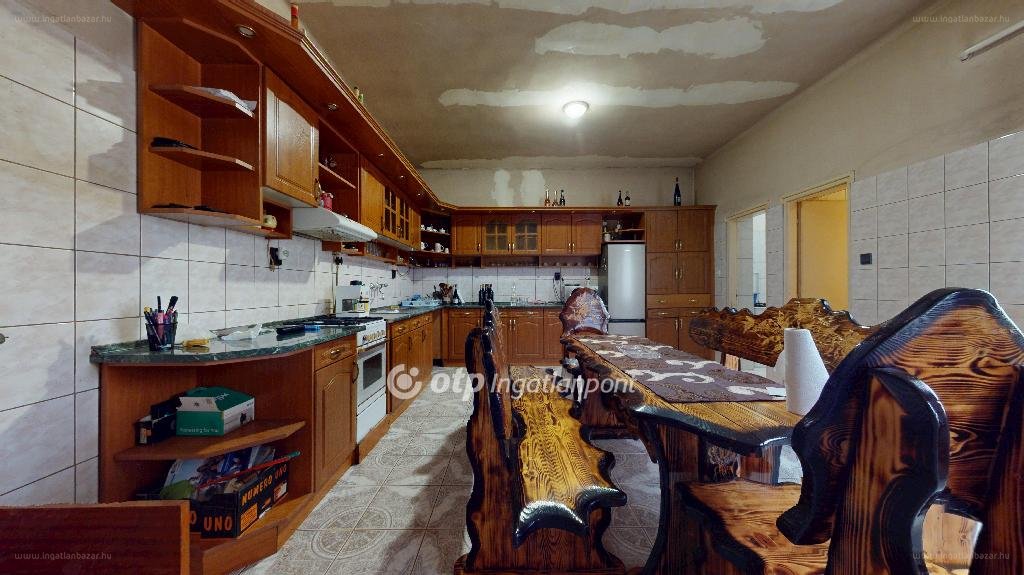 4 bed · 160m² · Családi ház · 34.000.000 ft