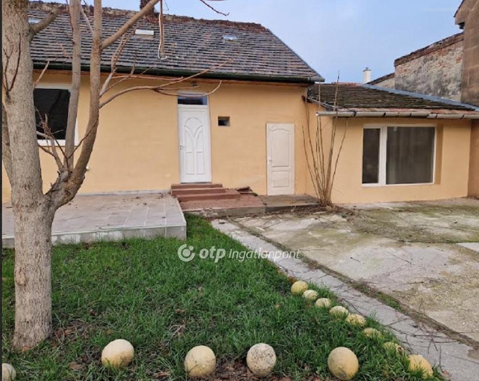 Lakás · 2 hálószoba · 53 m² · 47.990.000 Ft