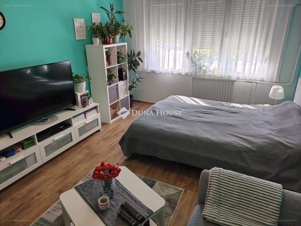 Lakás · 3 hálószoba · 58 m² · 60.000.000 Ft