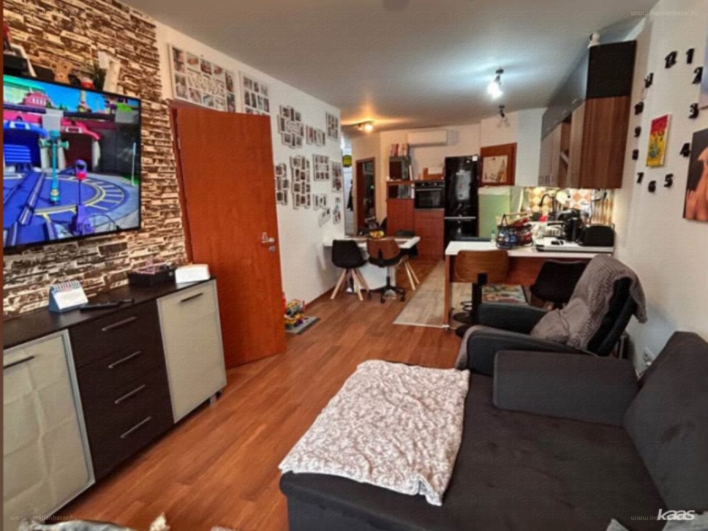 Lakás · 3 hálószoba · 71 m² · 77.000.000 Ft