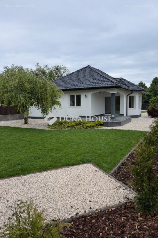 Ház · 1 hálószoba · 165 m² · 169.900.000 Ft