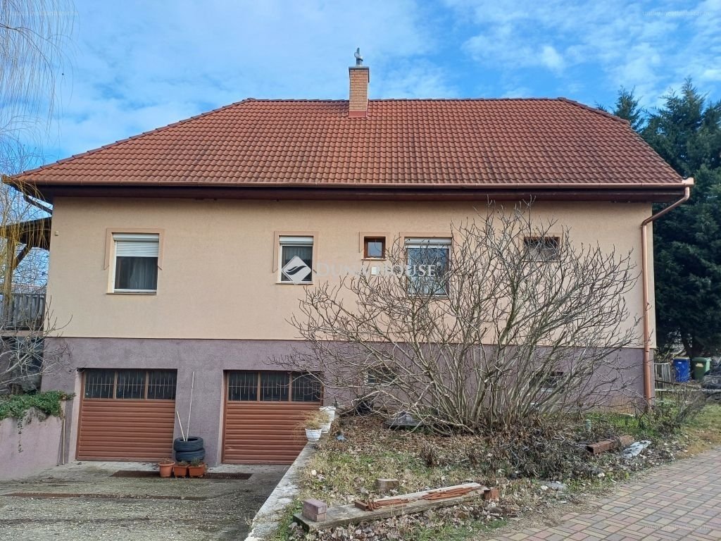 3 bed · 127m² · Családi ház · 137.000.000 ft