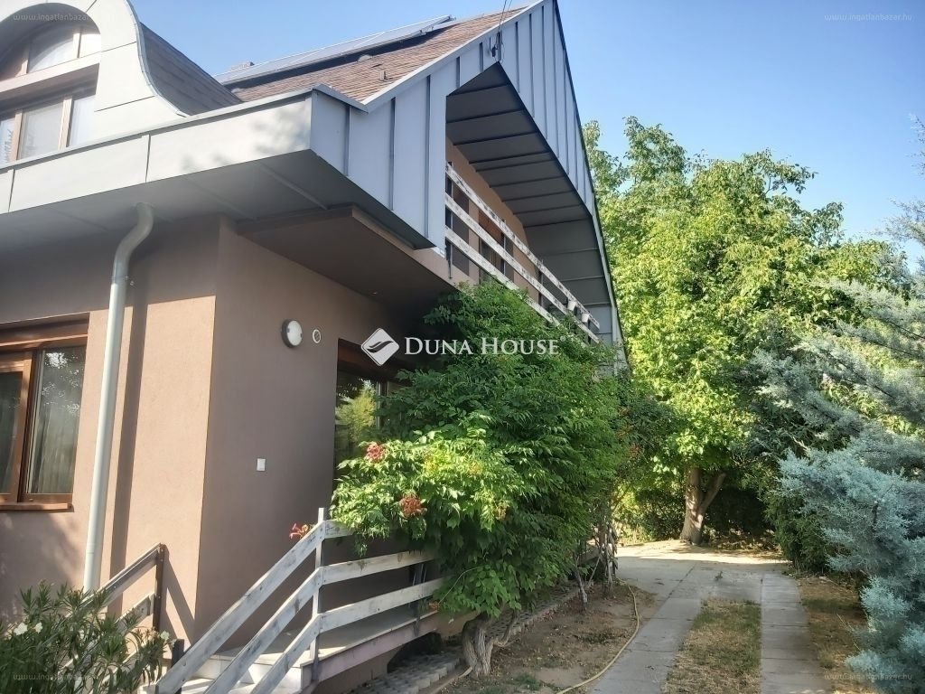 4 bed · 133m² · Ház · 111.000.000 ft