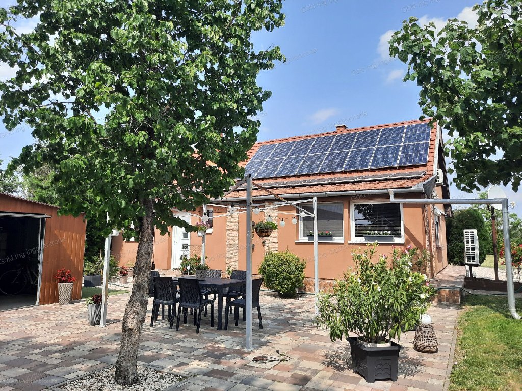 2 bed · 130m² · Családi ház · 79.000.000 ft
