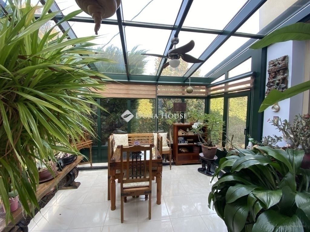 5 bed · 250m² · Családi ház · 229.000.000 ft