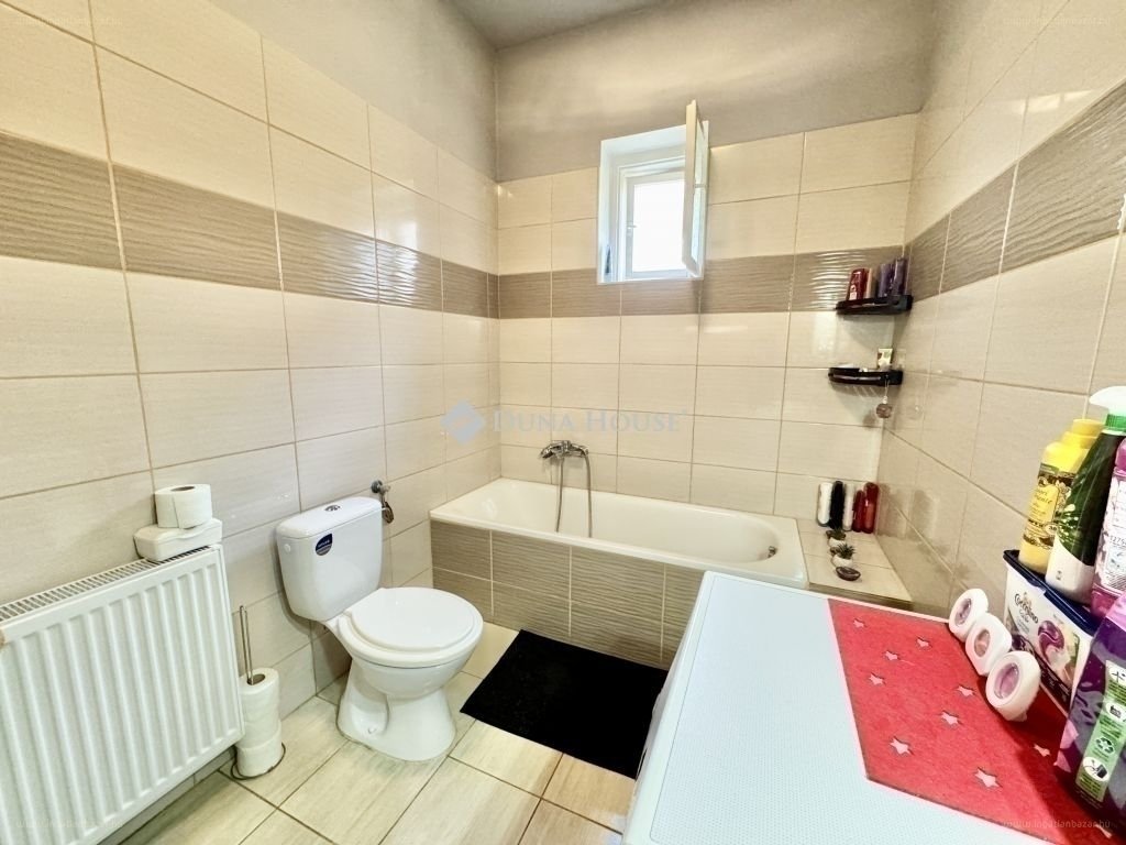 Ház · 4 hálószoba · 89 m² · 87.900.000 Ft