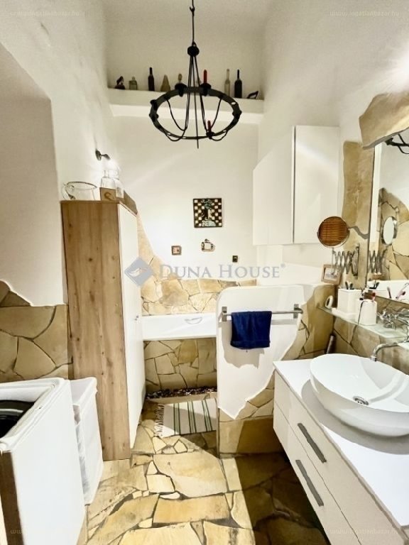 Lakás · 3 hálószoba · 68 m² · 109.900.000 Ft