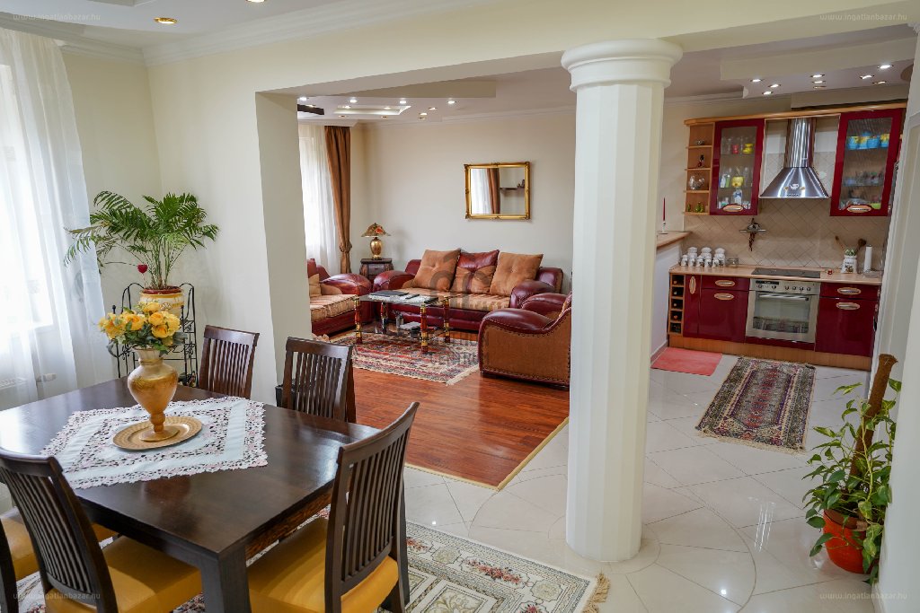 3 bed · Lakás · 72.000.000 ft