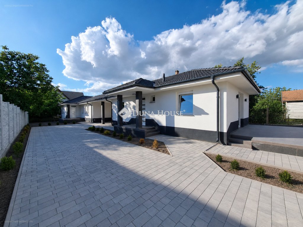 Ház · 3 hálószoba · 62 m² · 89.900.000 Ft