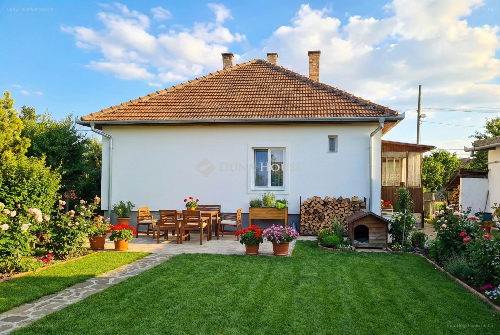 3 bed · 187m² · Családi ház · 134.900.000 ft