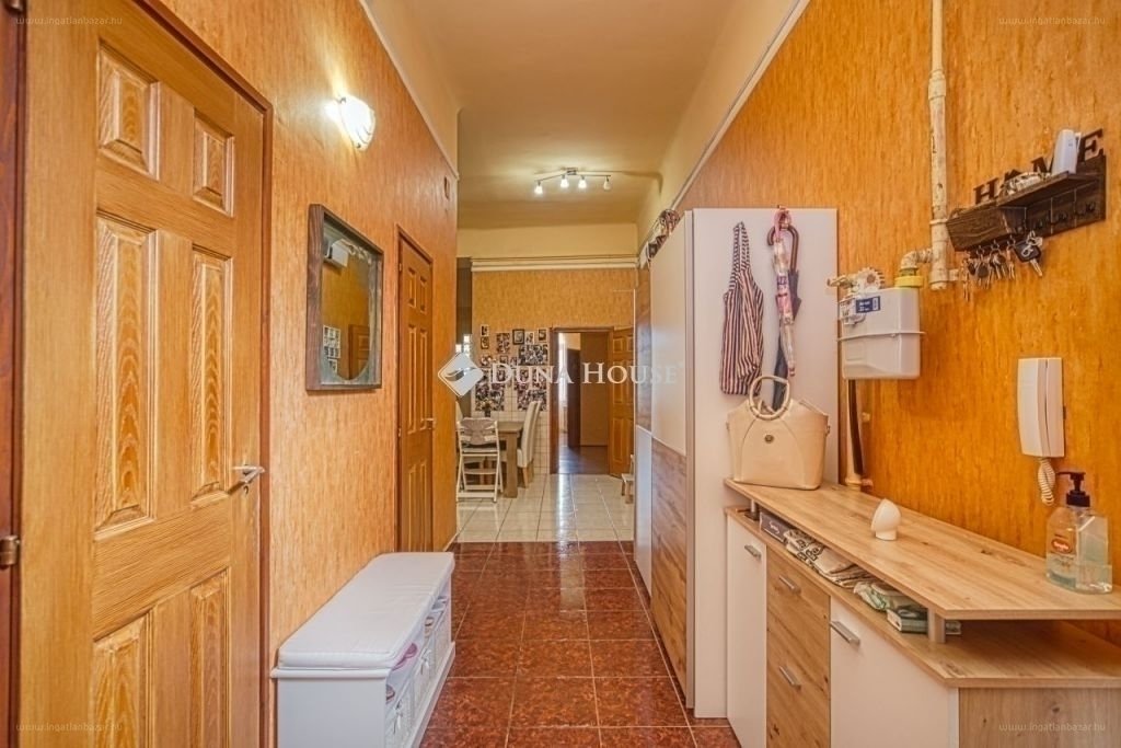 Lakás · 5 hálószoba · 86 m² · 75.900.000 Ft