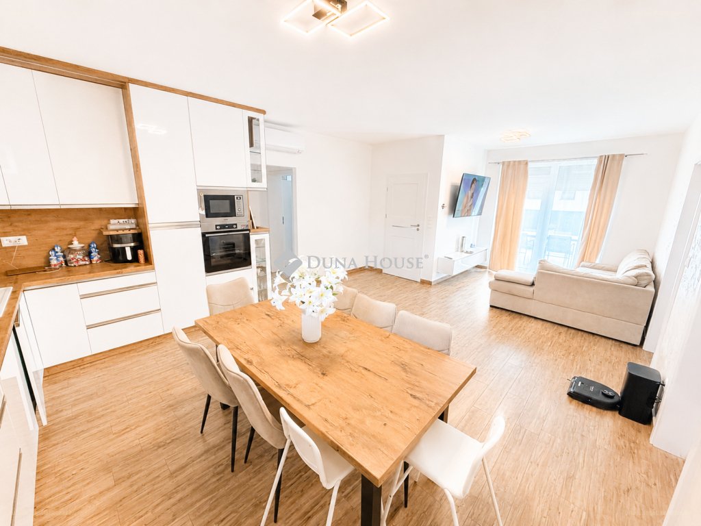 4 bed · 83m² · Családi ház · 74.990.000 ft