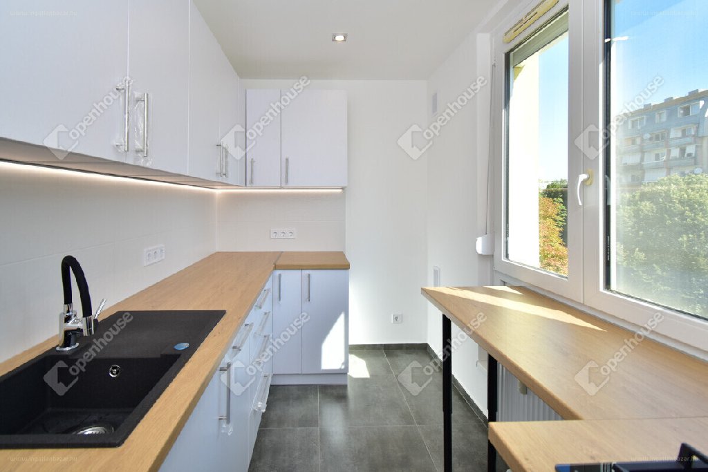 3 bed · 60m² · Lakás · 64.500.000 ft