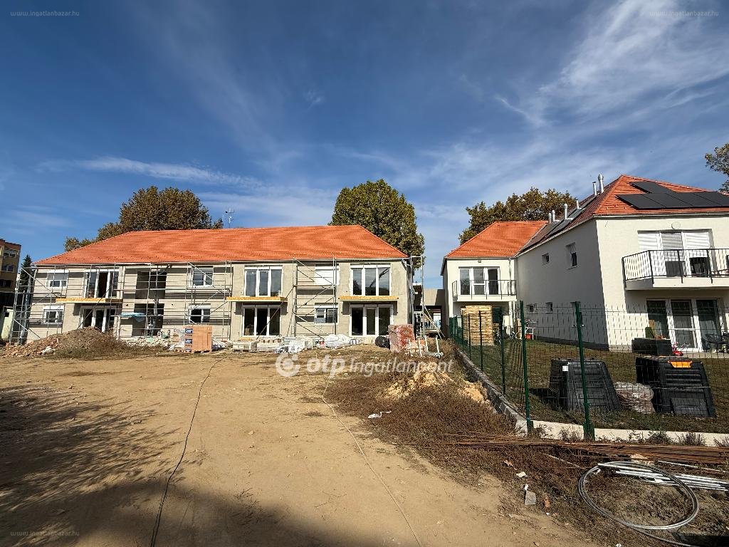 3 bed · 68m² · Lakás · 50.400.000 ft