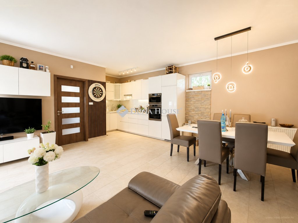 4 bed · 95m² · Családi ház · 125.000.000 ft
