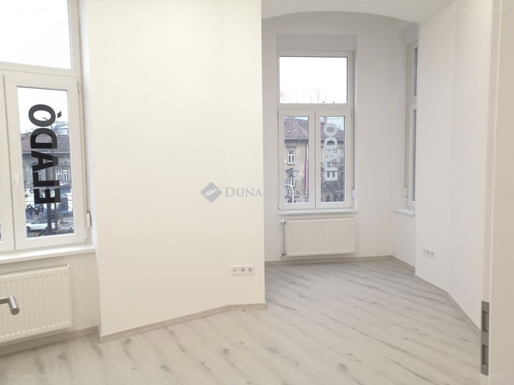 Lakás · 4 hálószoba · 90 m² · 189.000.000 Ft