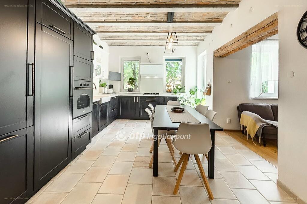 Ház · 5 hálószoba · 184 m² · 147.000.000 Ft