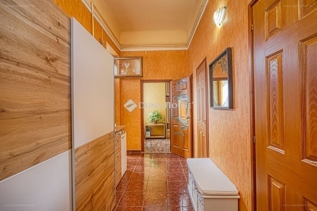 Lakás · 5 hálószoba · 86 m² · 75.900.000 Ft
