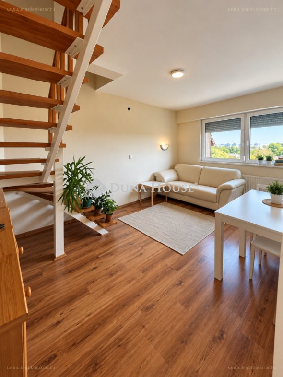 Lakás · 4 hálószoba · 69 m² · 75.000.000 Ft