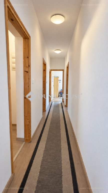 Ház · 4 hálószoba · 93 m² · 89.900.000 Ft