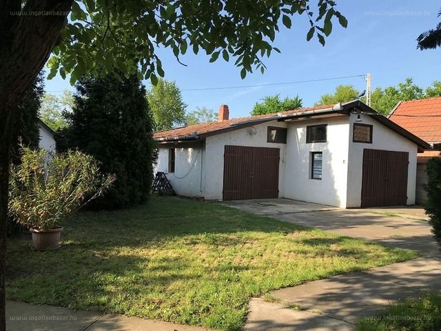 3 bed · 140m² · Családi ház · 48.500.000 ft