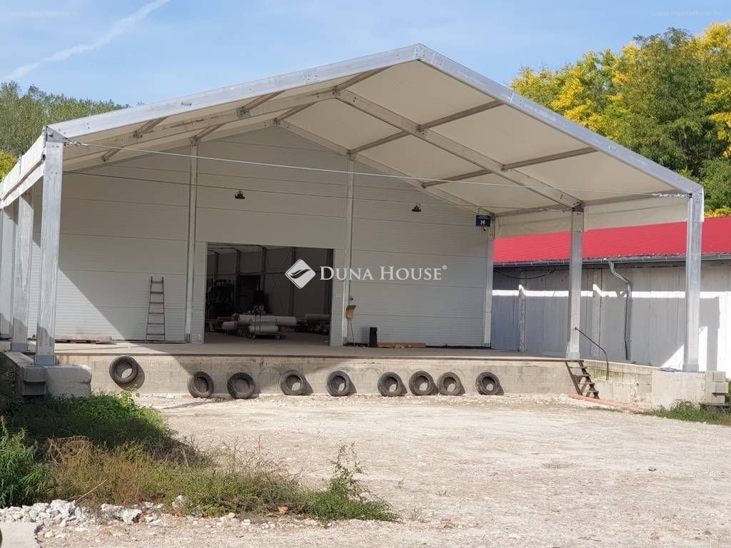 Üzleti ingatlan · 94742 m² · 600.000.000 Ft
