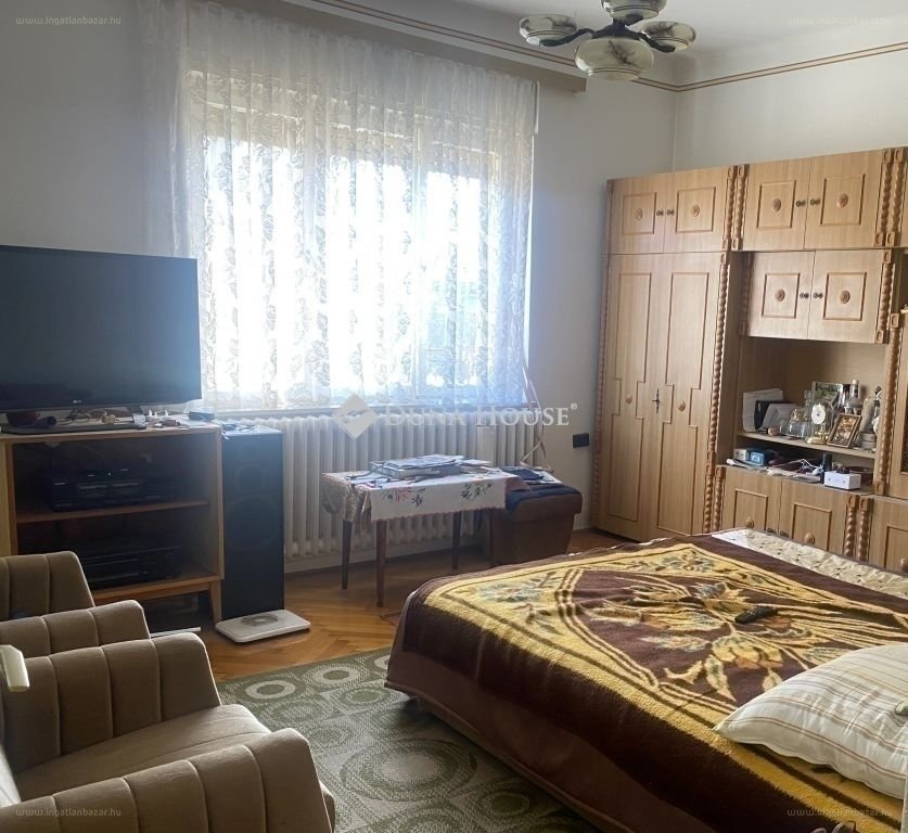 Ház · 3 hálószoba · 182 m² · 69.900.000 Ft