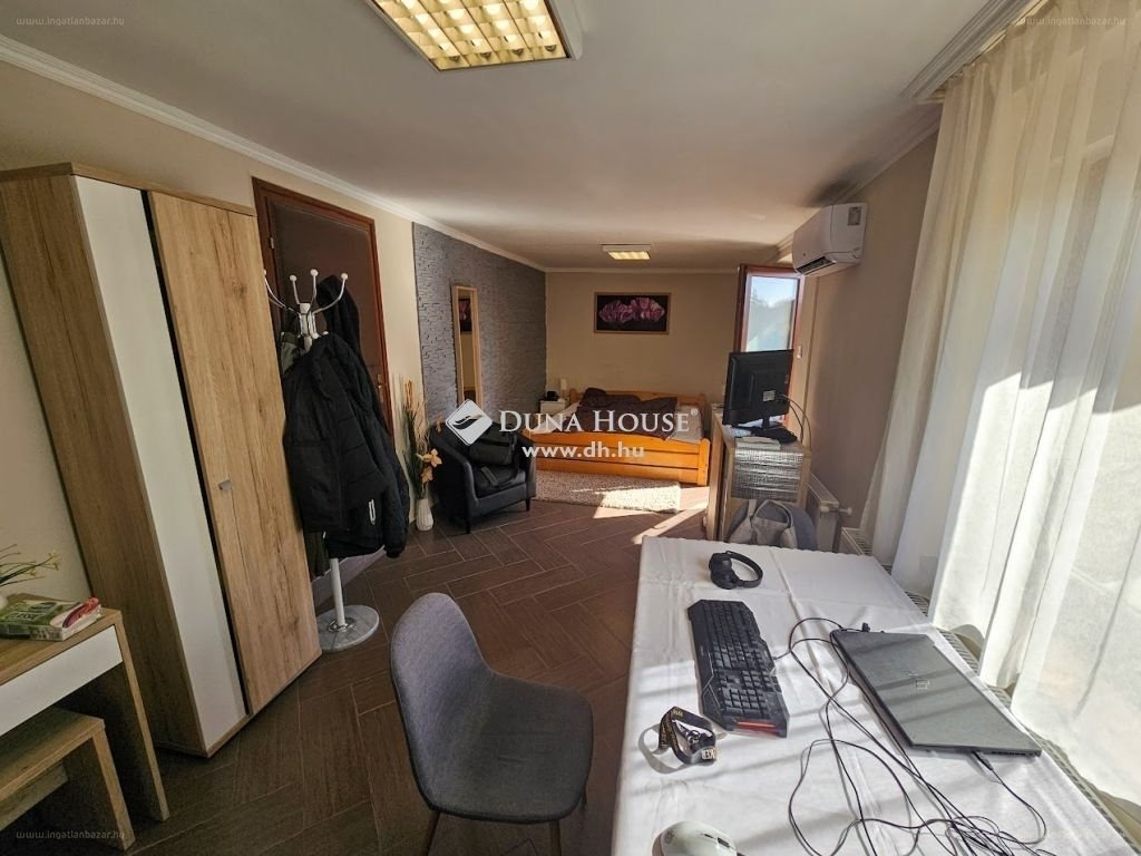 6 bed · 180m² · Családi ház · 149.000.000 ft