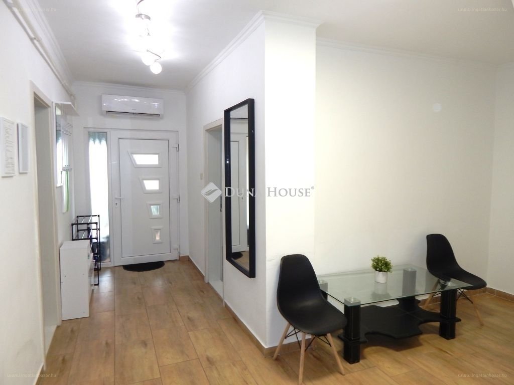 5 bed · 100m² · Ház · 126.420.000 ft