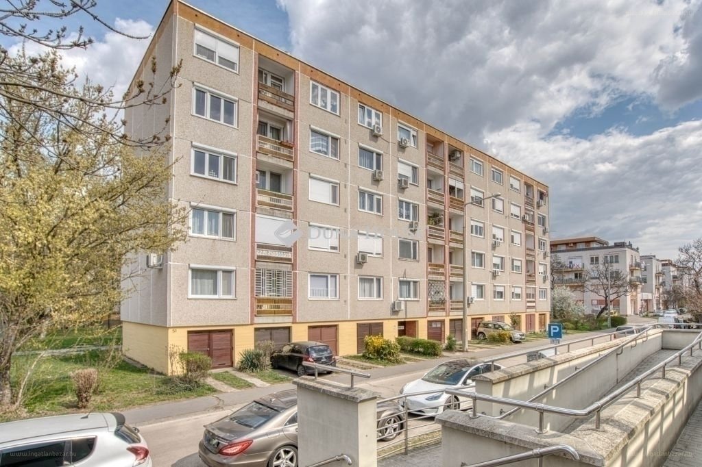 Lakás · 4 hálószoba · 69 m² · 74.990.000 Ft