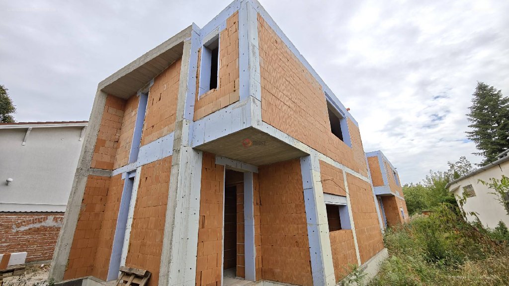 Ház · 5 hálószoba · 131 m² · 196.500.000 Ft