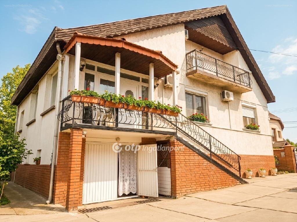 Ház · 6 hálószoba · 175 m² · 129.900.000 Ft
