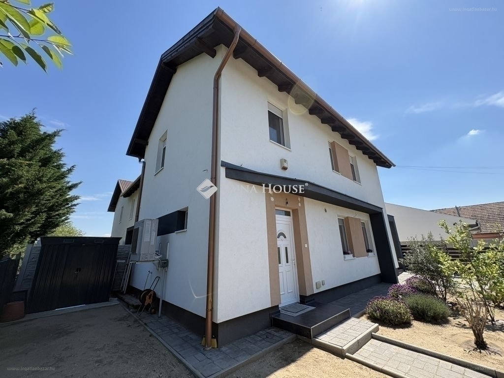 4 bed · 101m² · Családi ház · 92.900.000 ft