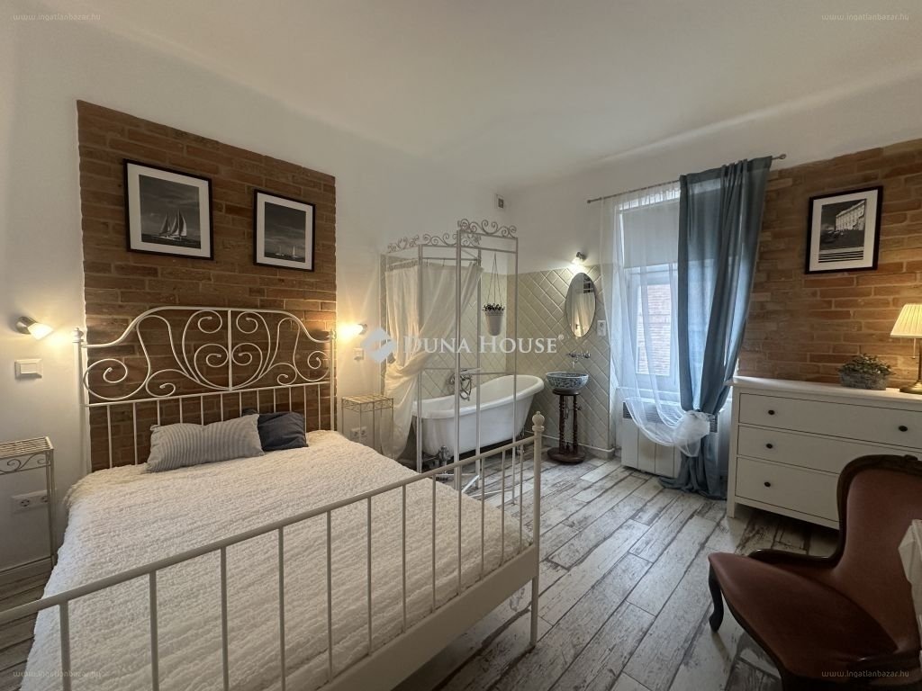 3 bed · 85m² · Lakás · 89.900.000 ft