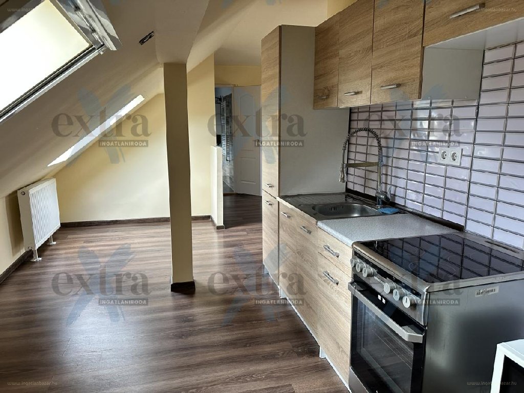 8 bed · 142m² · Családi ház · 99.000.000 ft