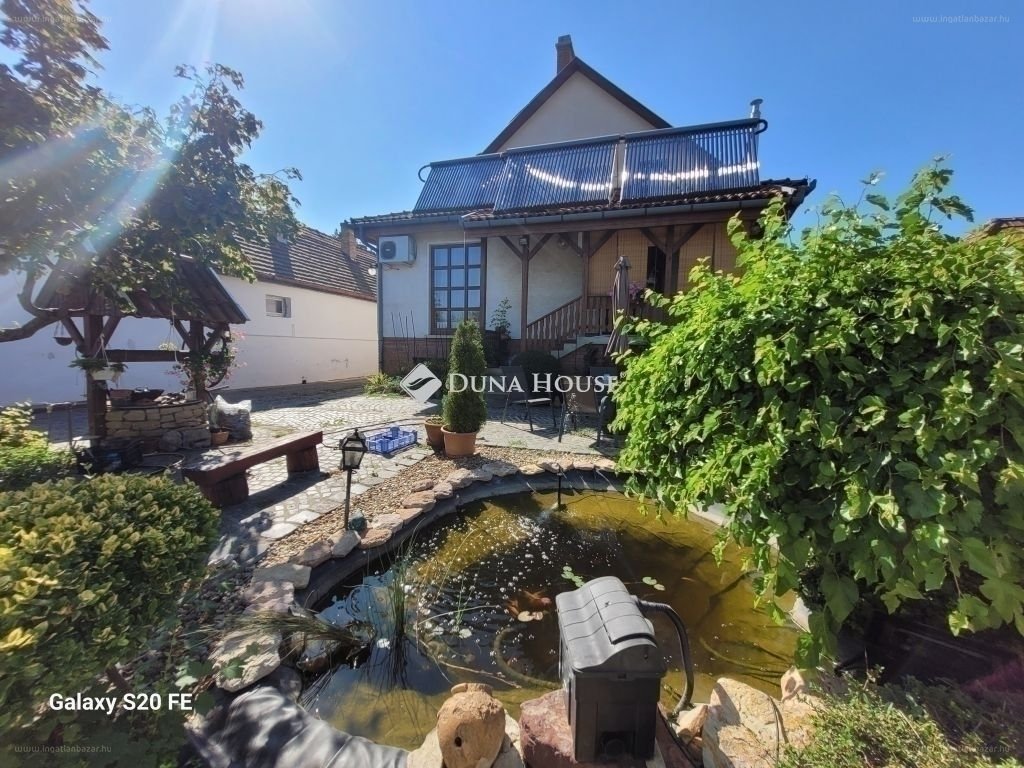 Ház · 5 hálószoba · 265 m² · 149.900.000 Ft