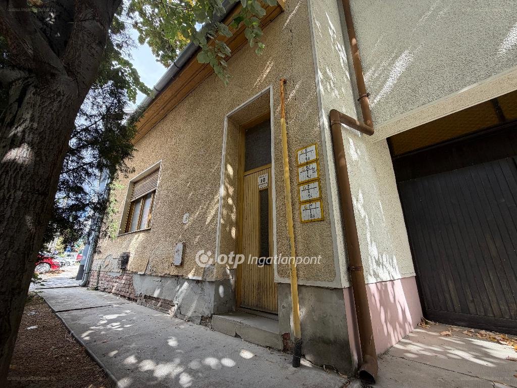 Lakás · 2 hálószoba · 149 m² · 35.000.000 Ft