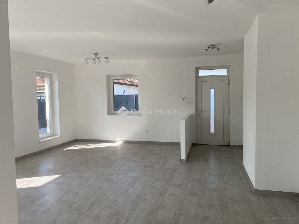 Ház · 4 hálószoba · 105 m² · 112.000.000 Ft