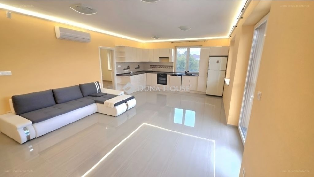 4 bed · 90m² · Családi ház · 154.000.000 ft