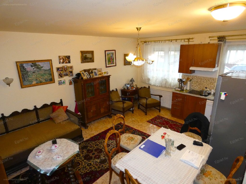 3 bed · 68m² · Családi ház · 89.800.000 ft