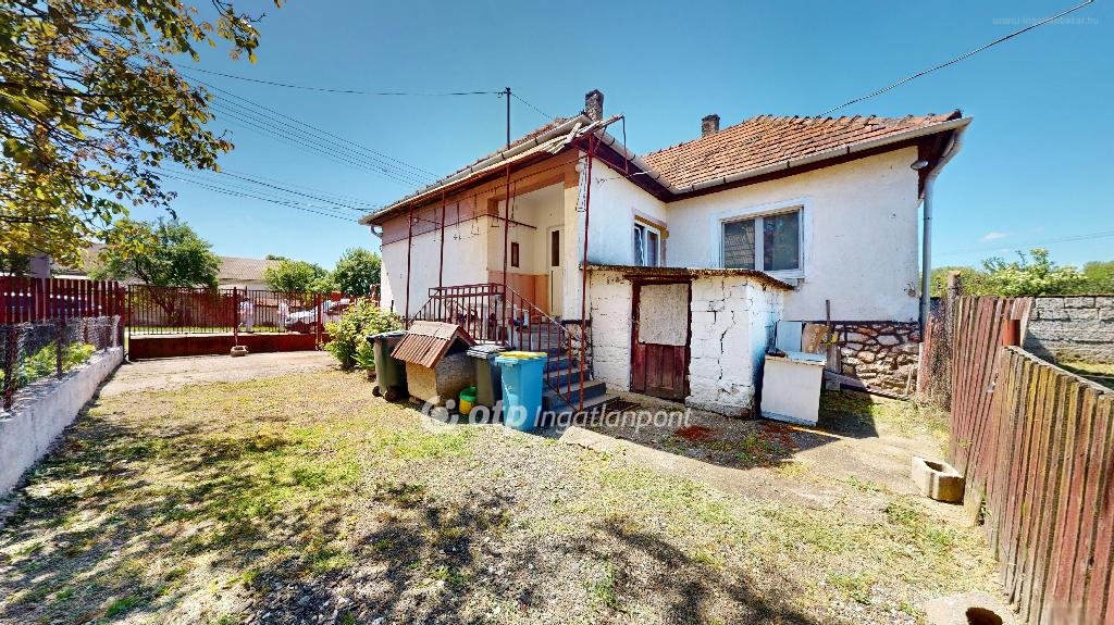 Ház · 2 hálószoba · 90 m² · 15.490.000 Ft