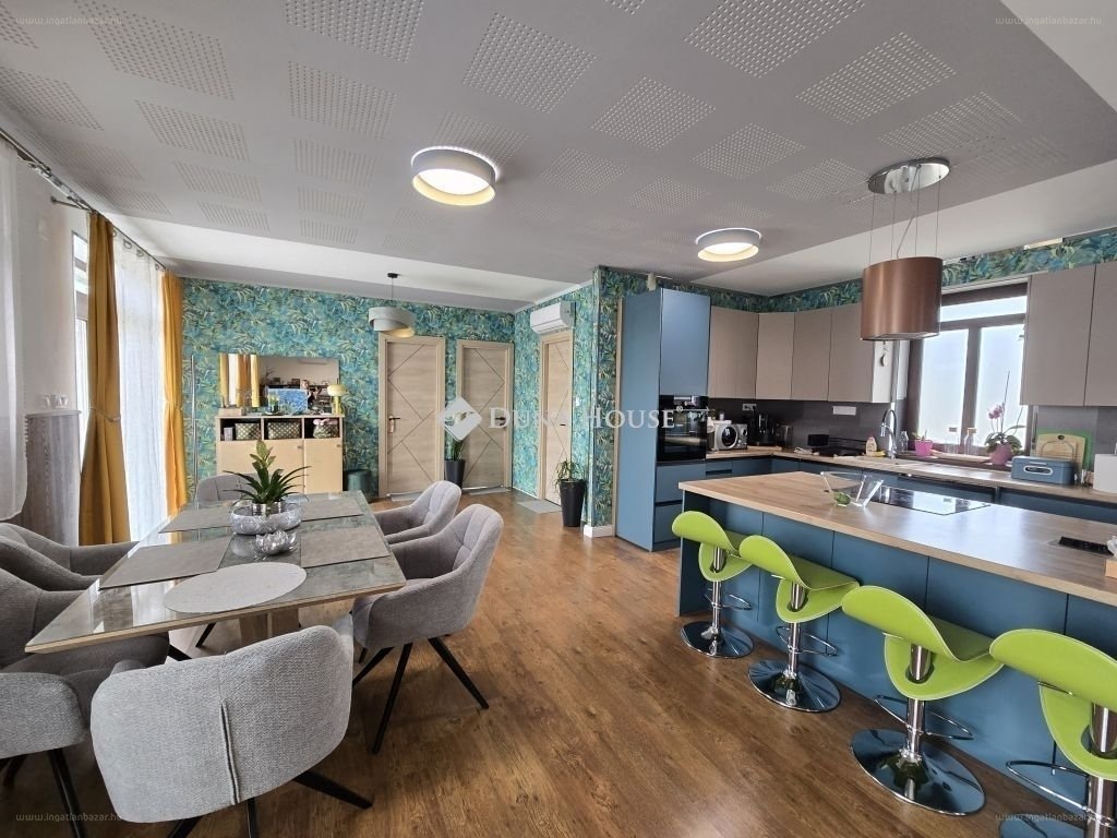 4 bed · 129m² · Ház · 74.900.000 ft
