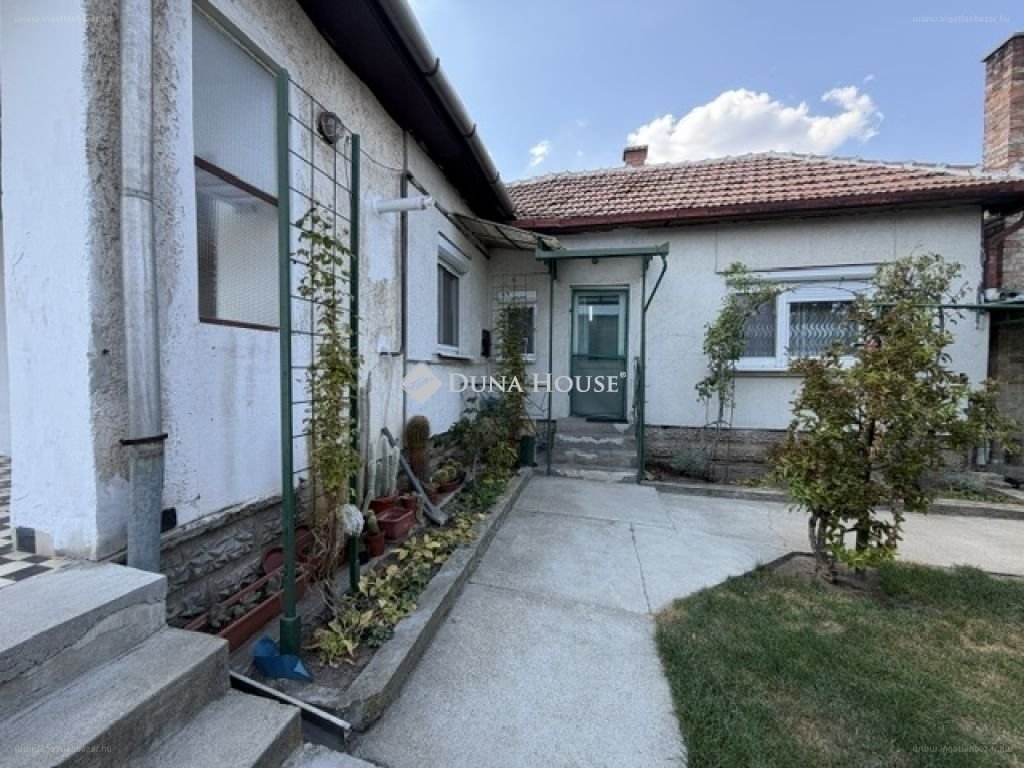 3 bed · 130m² · Családi ház · 94.000.000 ft